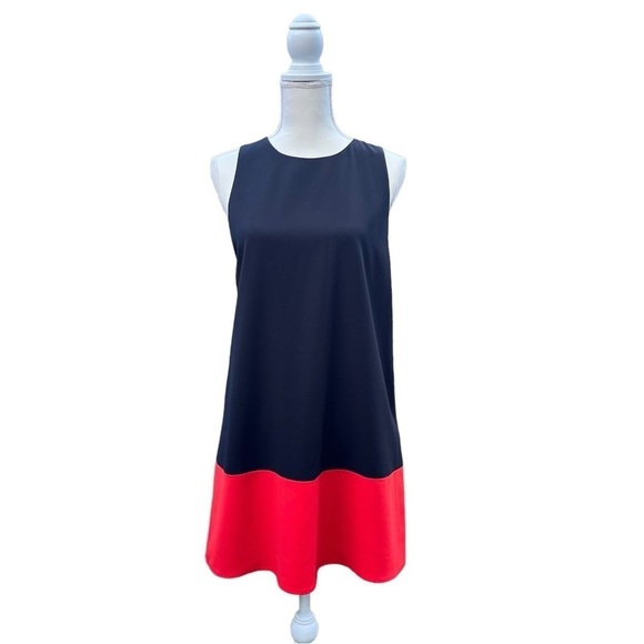 Alice + Olivia Dresses & Skirts - Alice + Olivia Color Block Black and Red  Sleeveless Shift Dress Size Medium